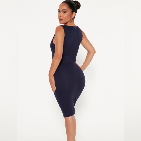Fashion Nova, All Fax midi dress, S - Picture 3 of 5